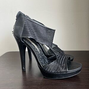 Chinese Laundry Black Textured Heels